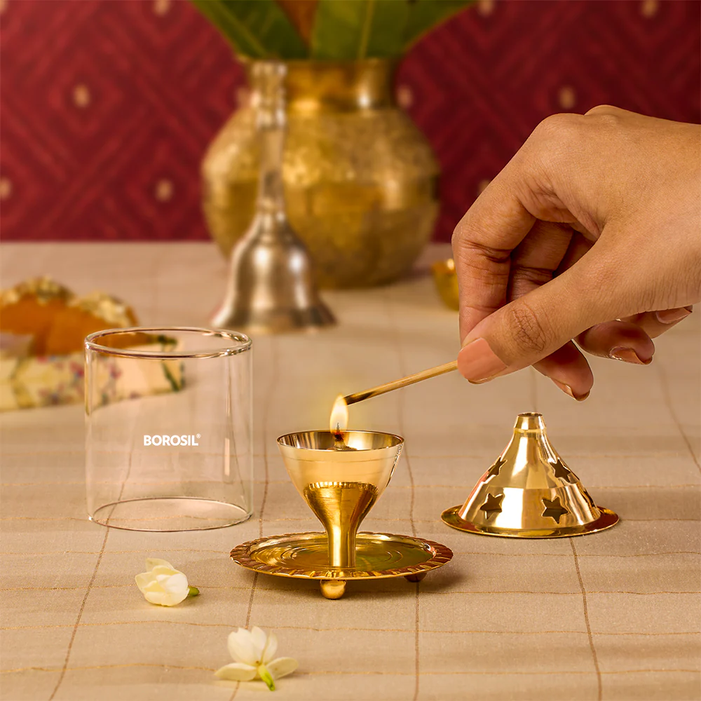 Borosil Akhand Diya, Brass, Small - Image 3