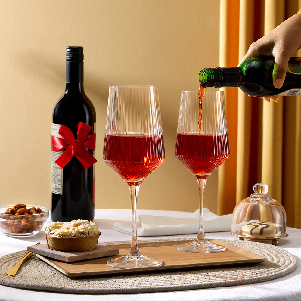 Diamond Wine Glass Set - Image 4