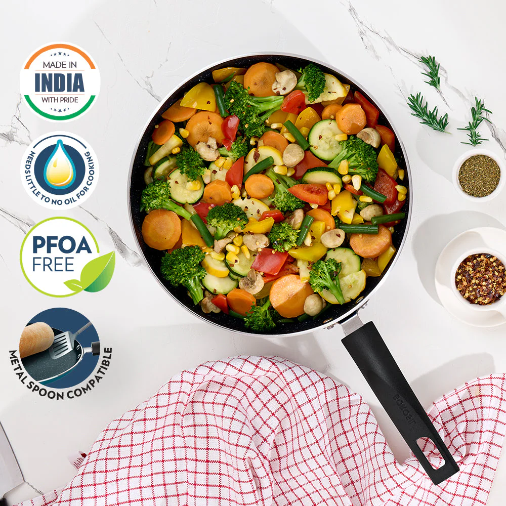 Pro Chef Nonstick Deep Pan with Lid - Image 8
