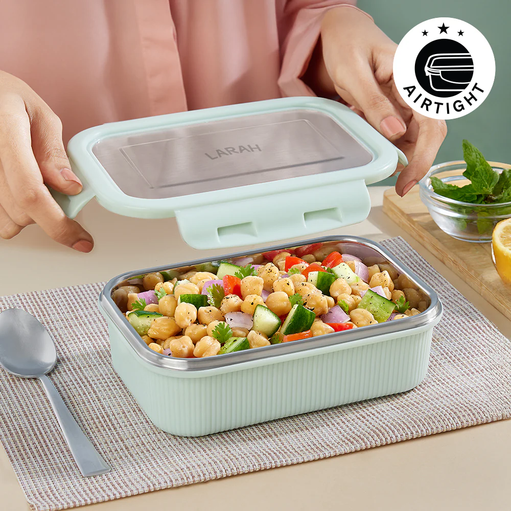 Larah Freshbyte Rectangular Lunch Box, Green - Image 4