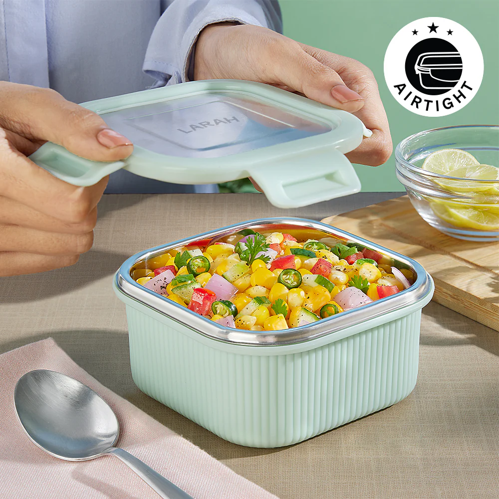 Larah Freshbyte Square Container with Lid, Green - Image 4