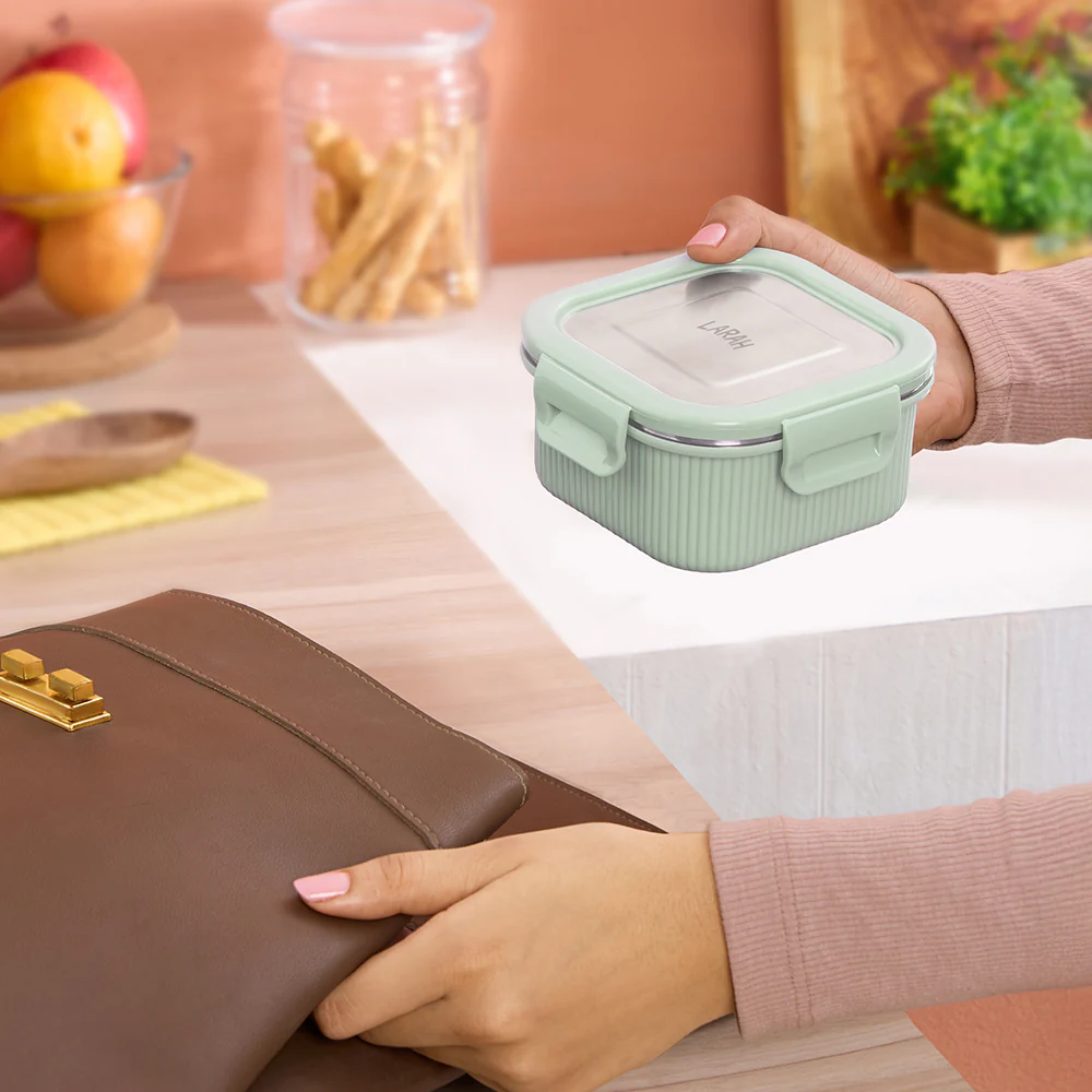Larah Freshbyte Square Container with Lid, Green - Image 7