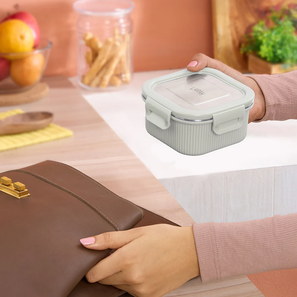 Larah Freshbyte Square Container with Lid, Grey - Image 7