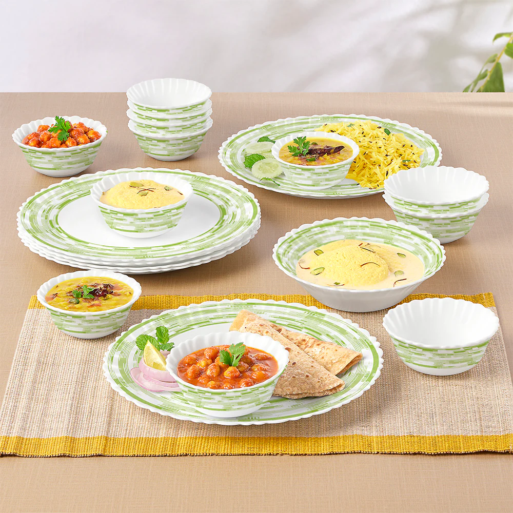 Larah Aura 19 pc Dinner Set