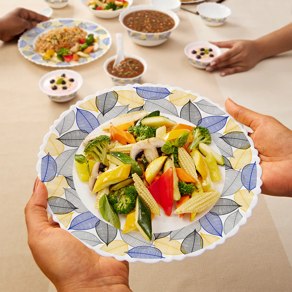 Larah Kora 35 pc Dinner Set - Image 4