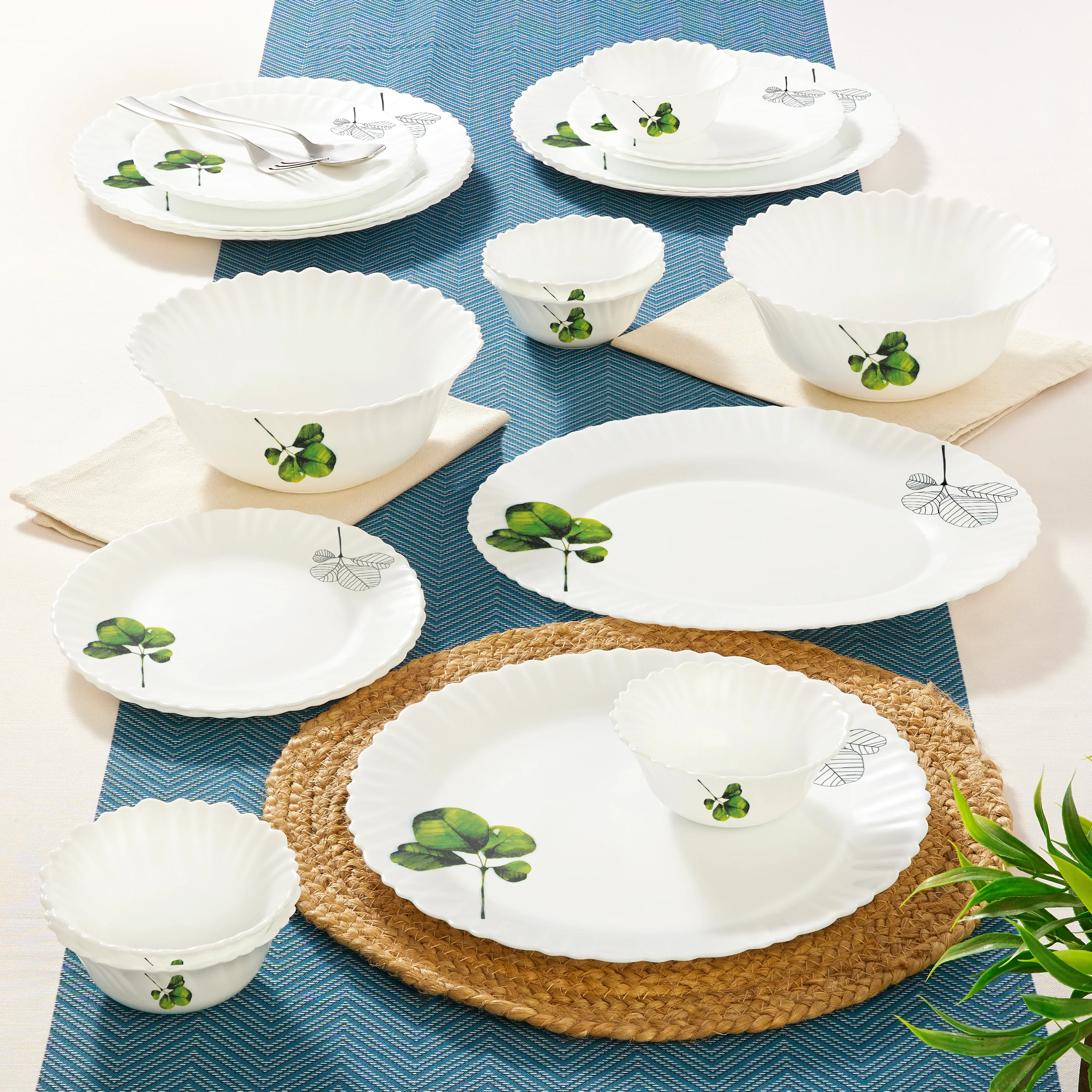 Larah Oval Dinner Set, 21 pc - Image 9