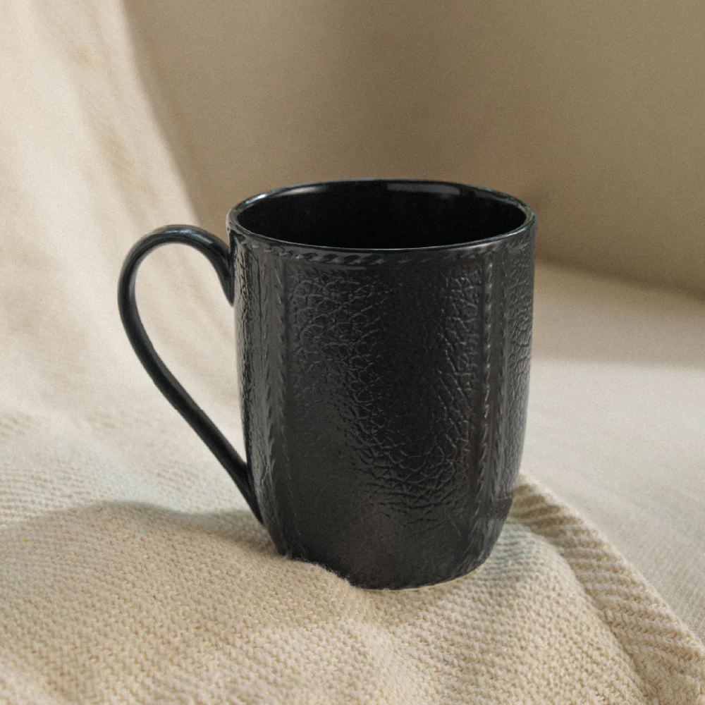 Elva Porcelia Mug, Coal - Image 2