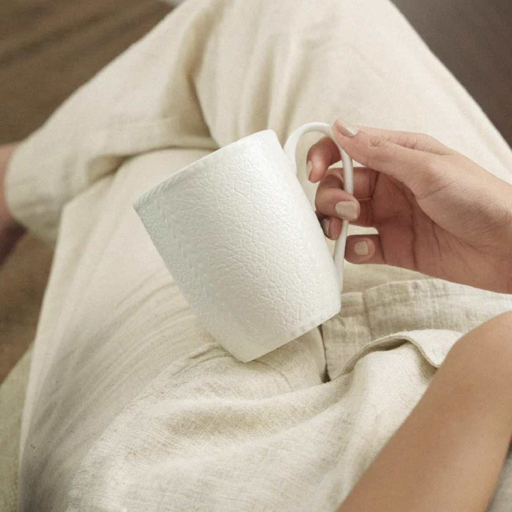 Elva Porcelia Mug, Ivory - Image 8