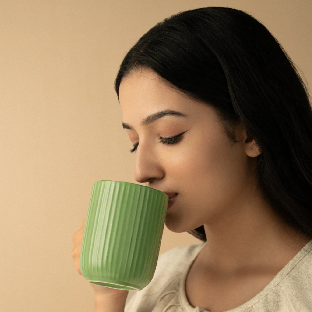 Flute Porcelia Mug, Moss - Image 4