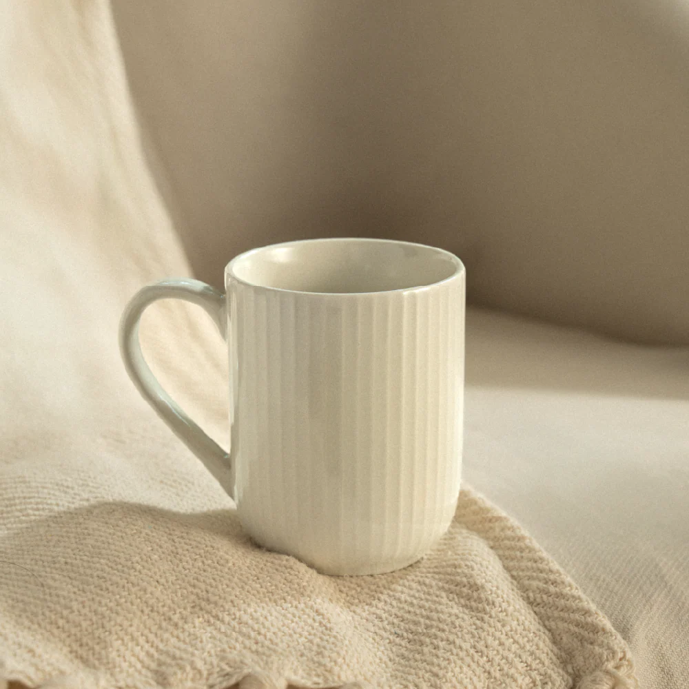 Flute Porcelia Mug, Pearl - Image 2