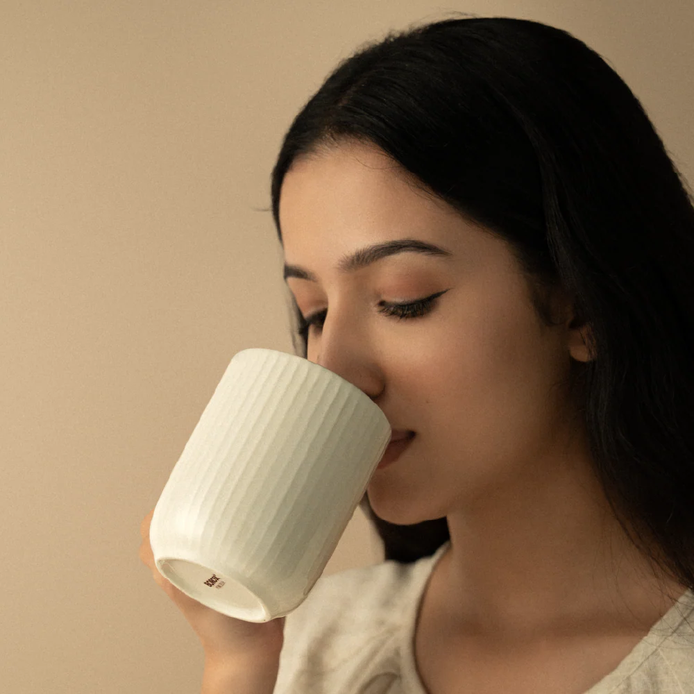 Flute Porcelia Mug, Pearl - Image 4
