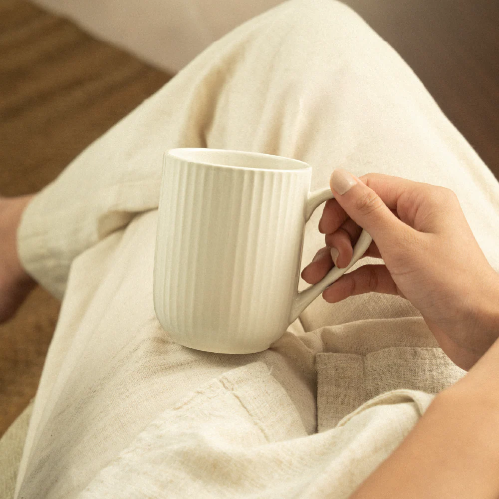 Flute Porcelia Mug, Pearl - Image 8