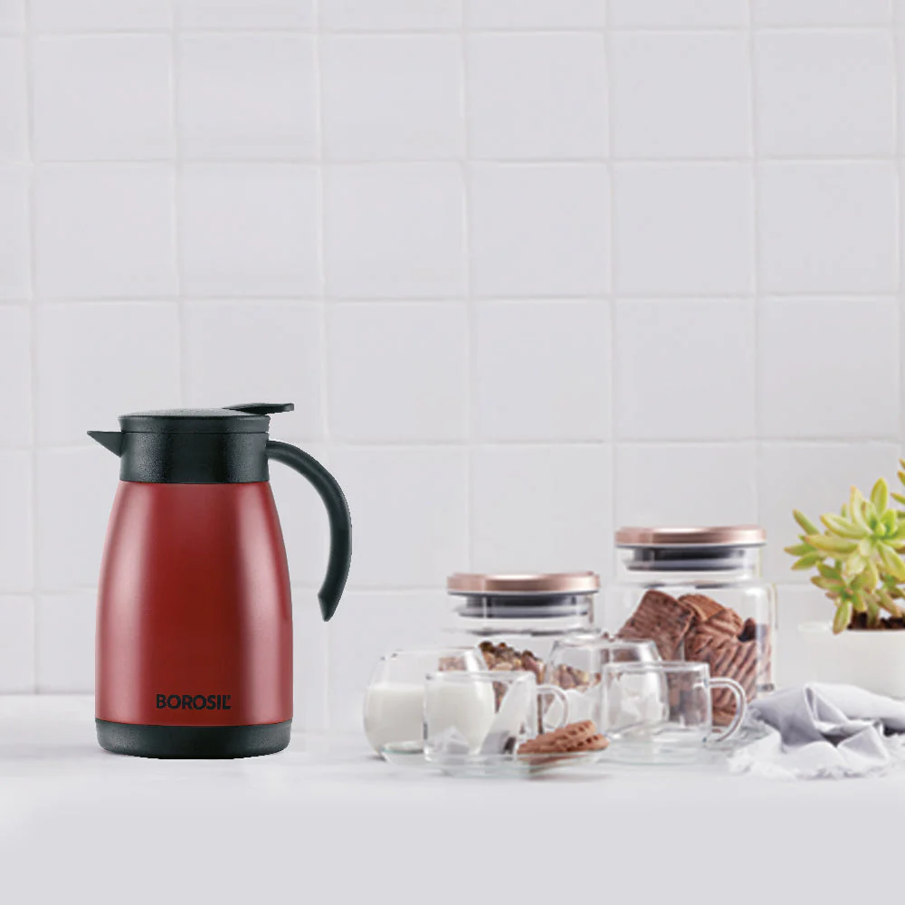 Borosil Insulated Tea Pot, Red, 1.5L - Image 3